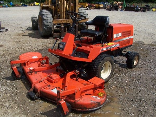 KUBOTA F2400, uszczelka pod głowicę